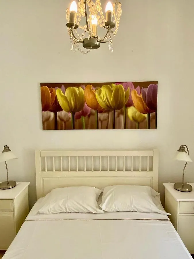 Rubens Apartment Seville