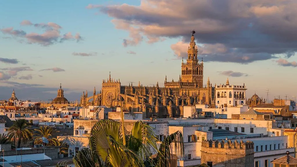 Rubens Apartment Seville Spain